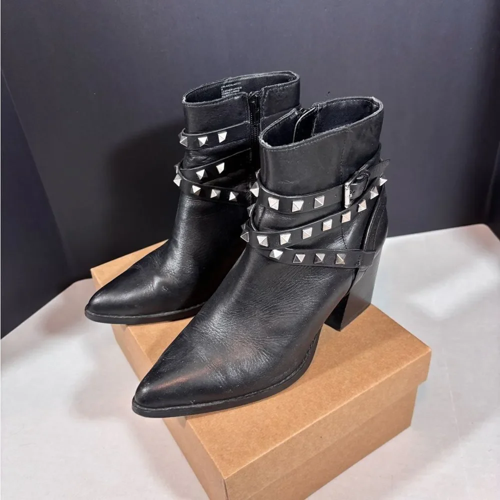 Steven Madden Cala Studded Leather Ankle Boot | Size 8 *no box*